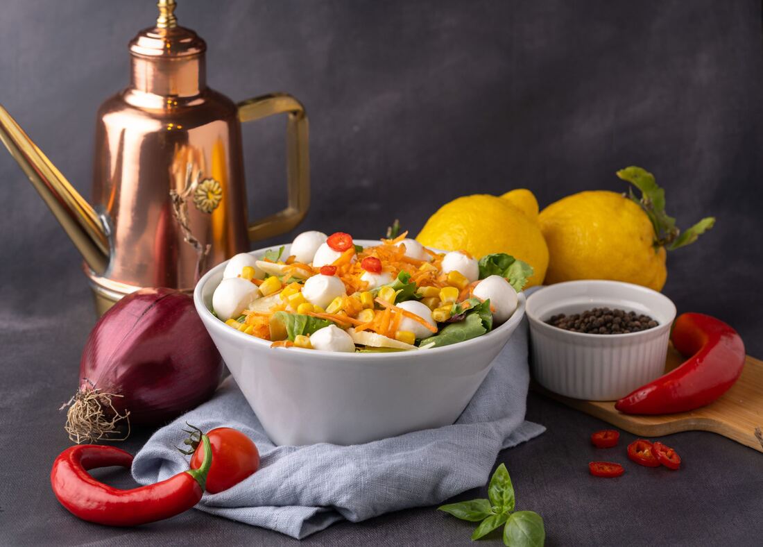 Baba napoletano con bicchierino di rum